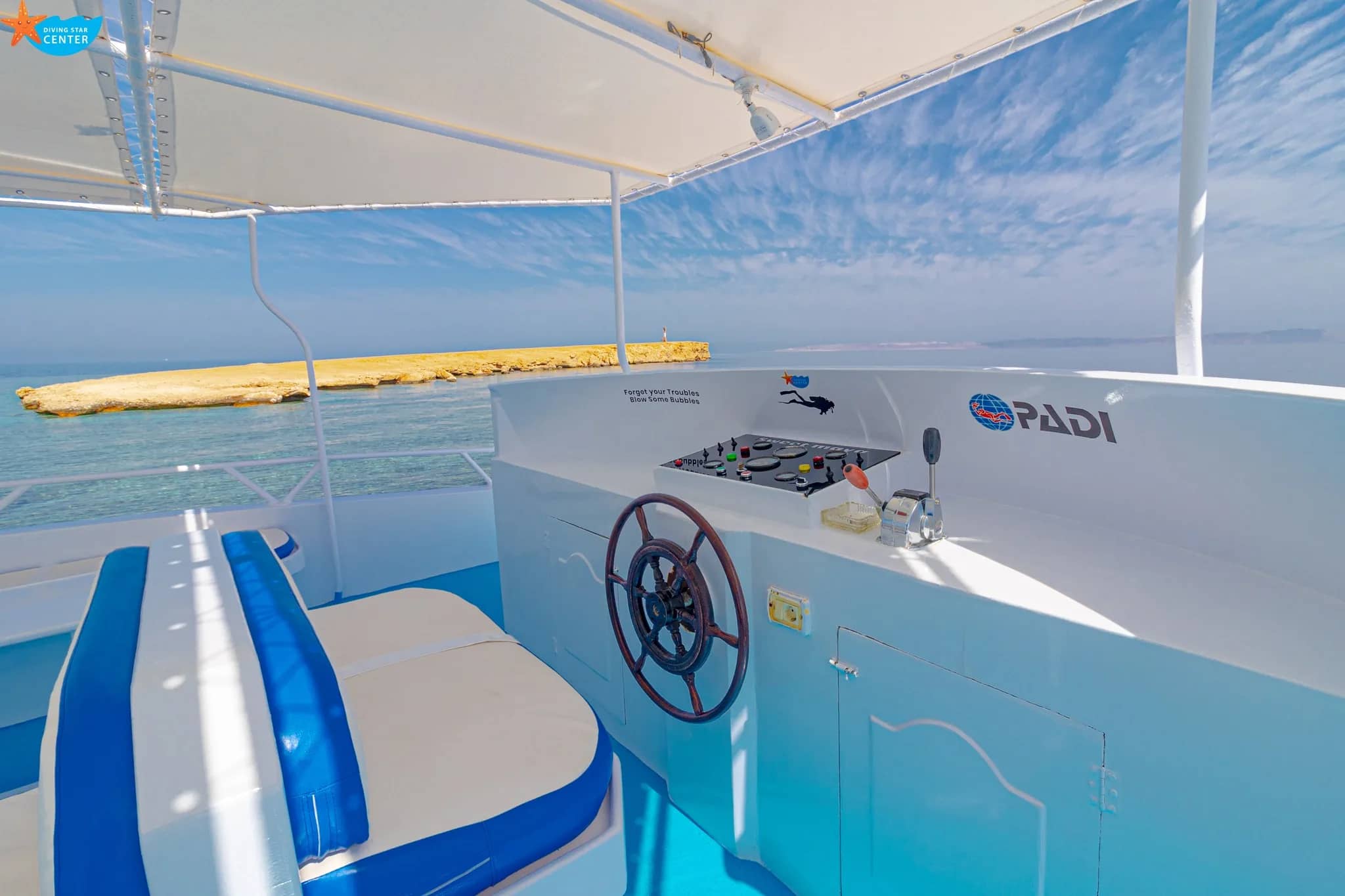 PADI Deep Diver Speciality supporting view two