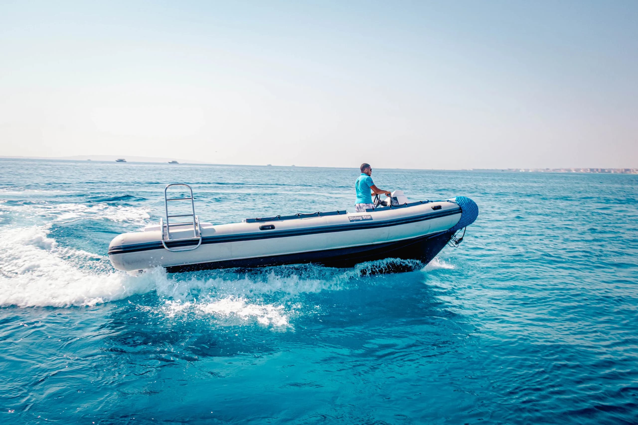 Diving Star speedboat preview 3