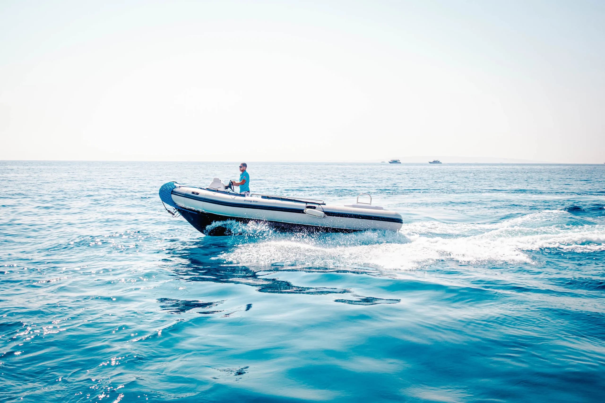 Diving Star speedboat preview 8