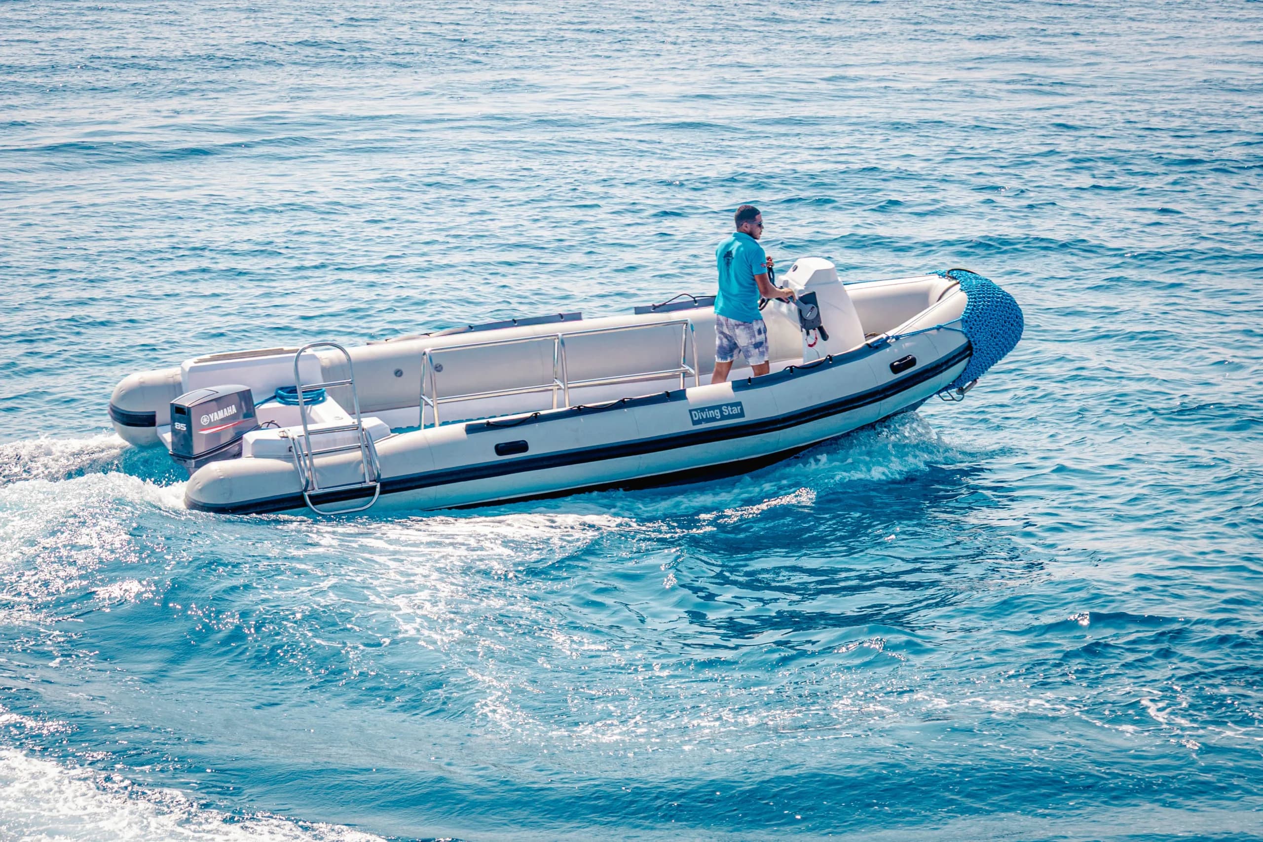 Diving Star speedboat preview 9