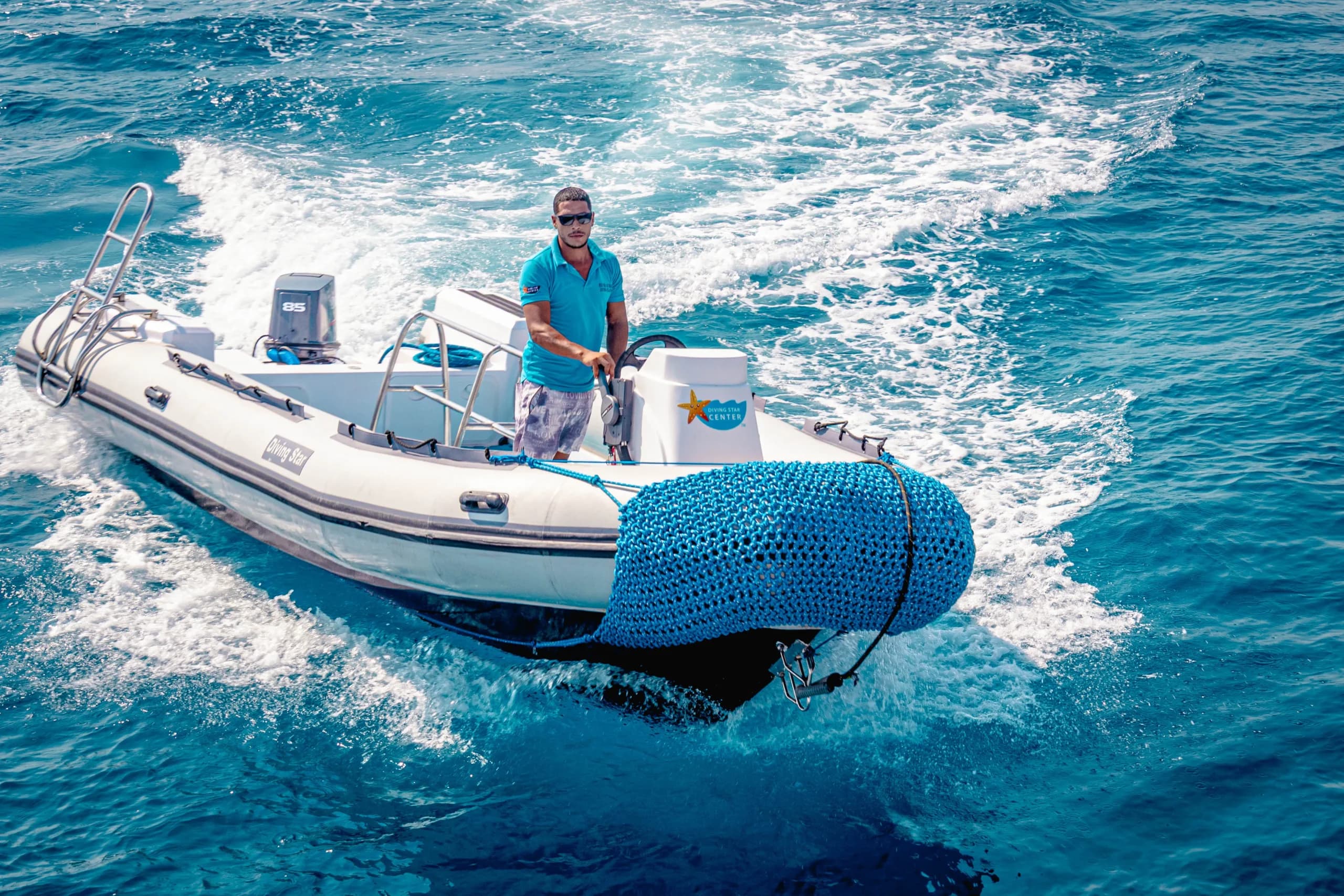 Diving Star speedboat preview 11